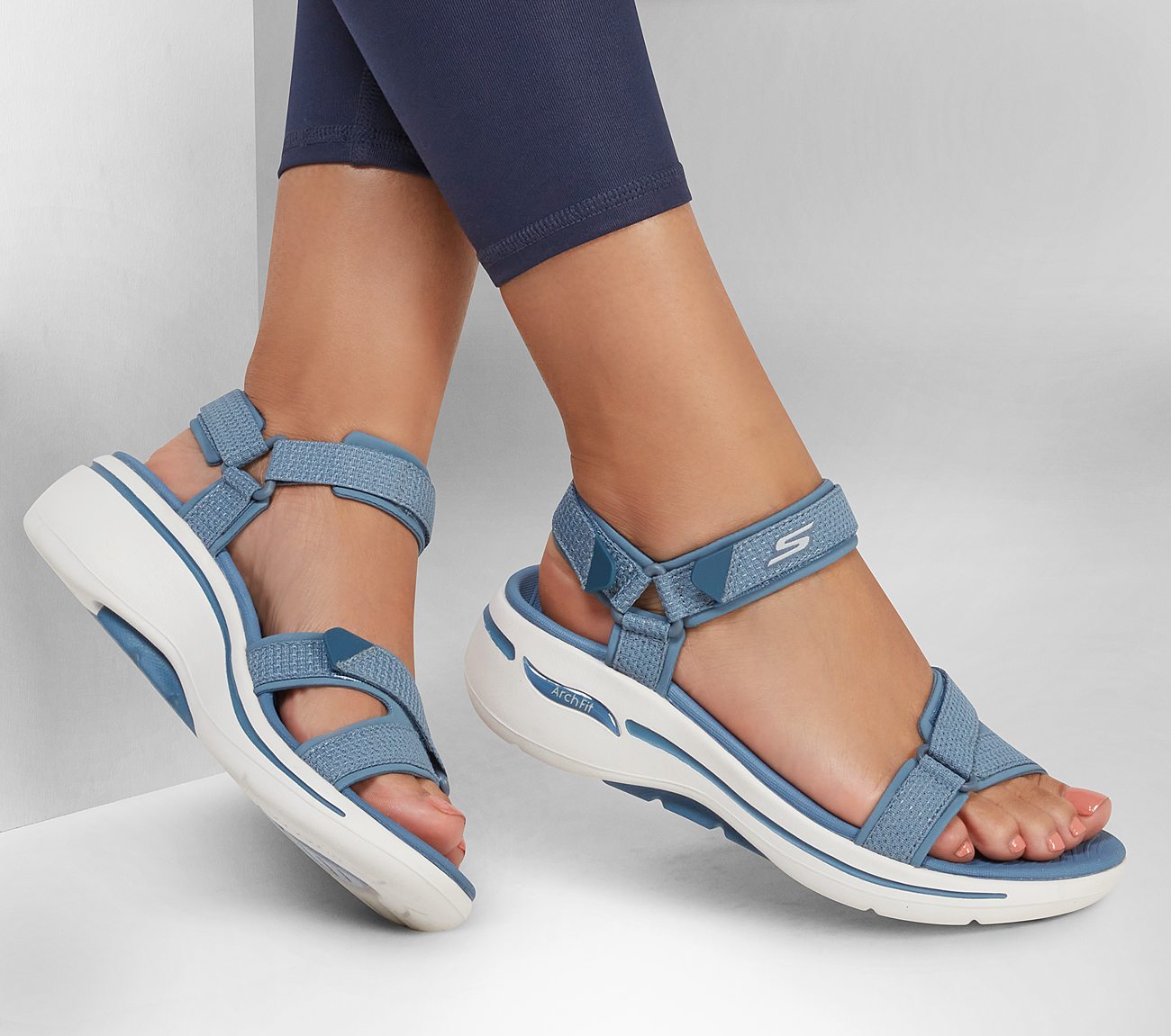 GO WALK Arch Fit - Cruise Around Sandal Skechers