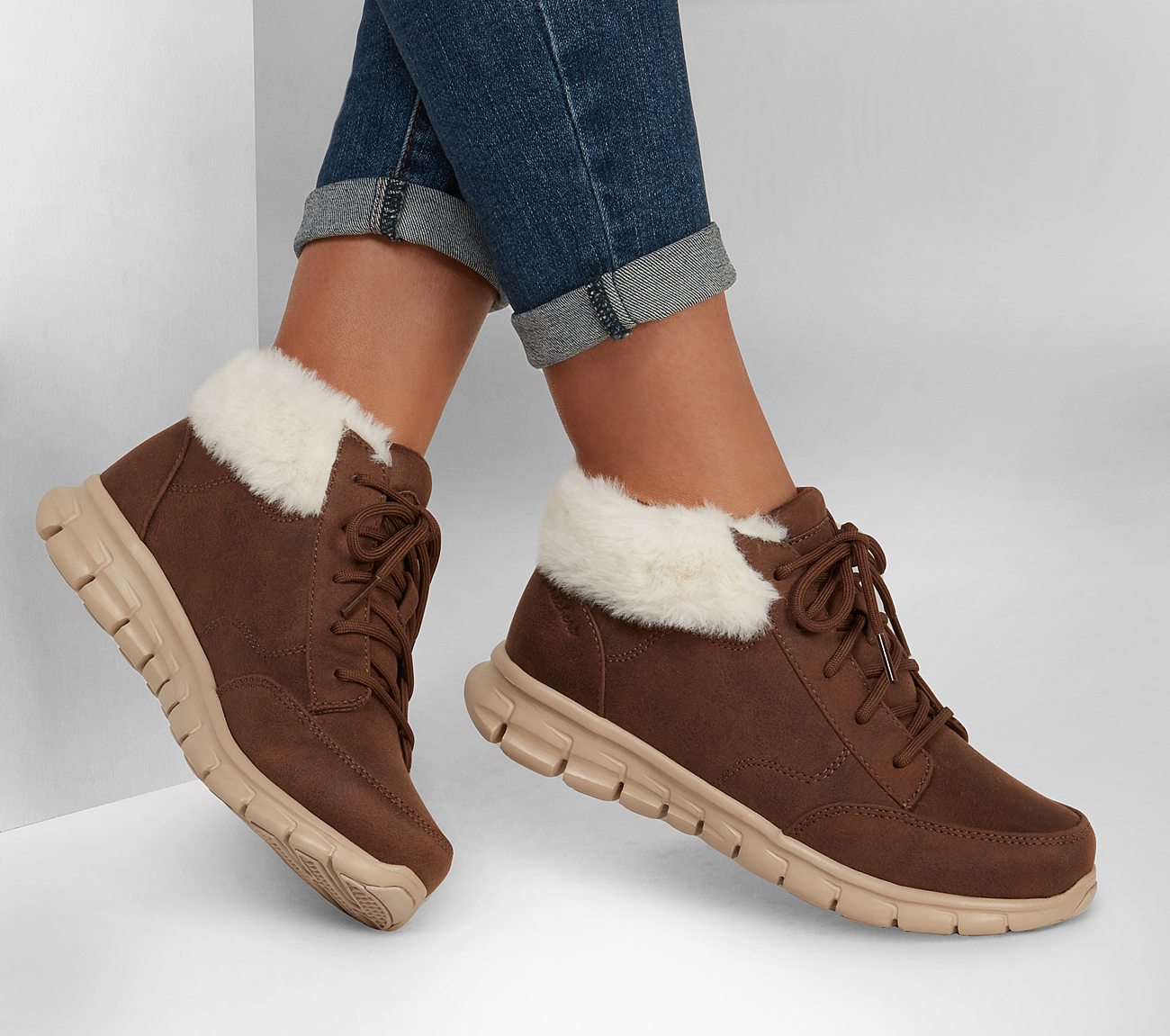 Synergy - Warm Seeker Water Repellent Boot Skechers