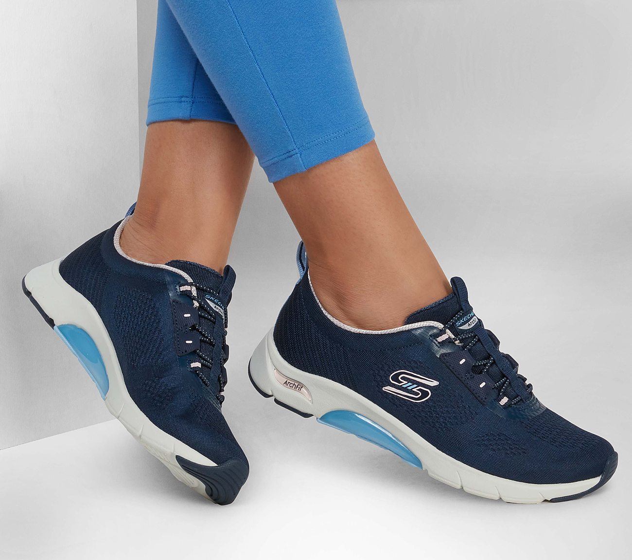 Skech-Air Arch Fit - Mellow Shoe Skechers