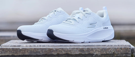 Vita skor för vår och sommar