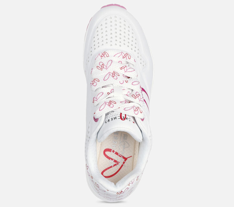JGoldcrown: Uno - Twin Hearts Shoe Skechers.se