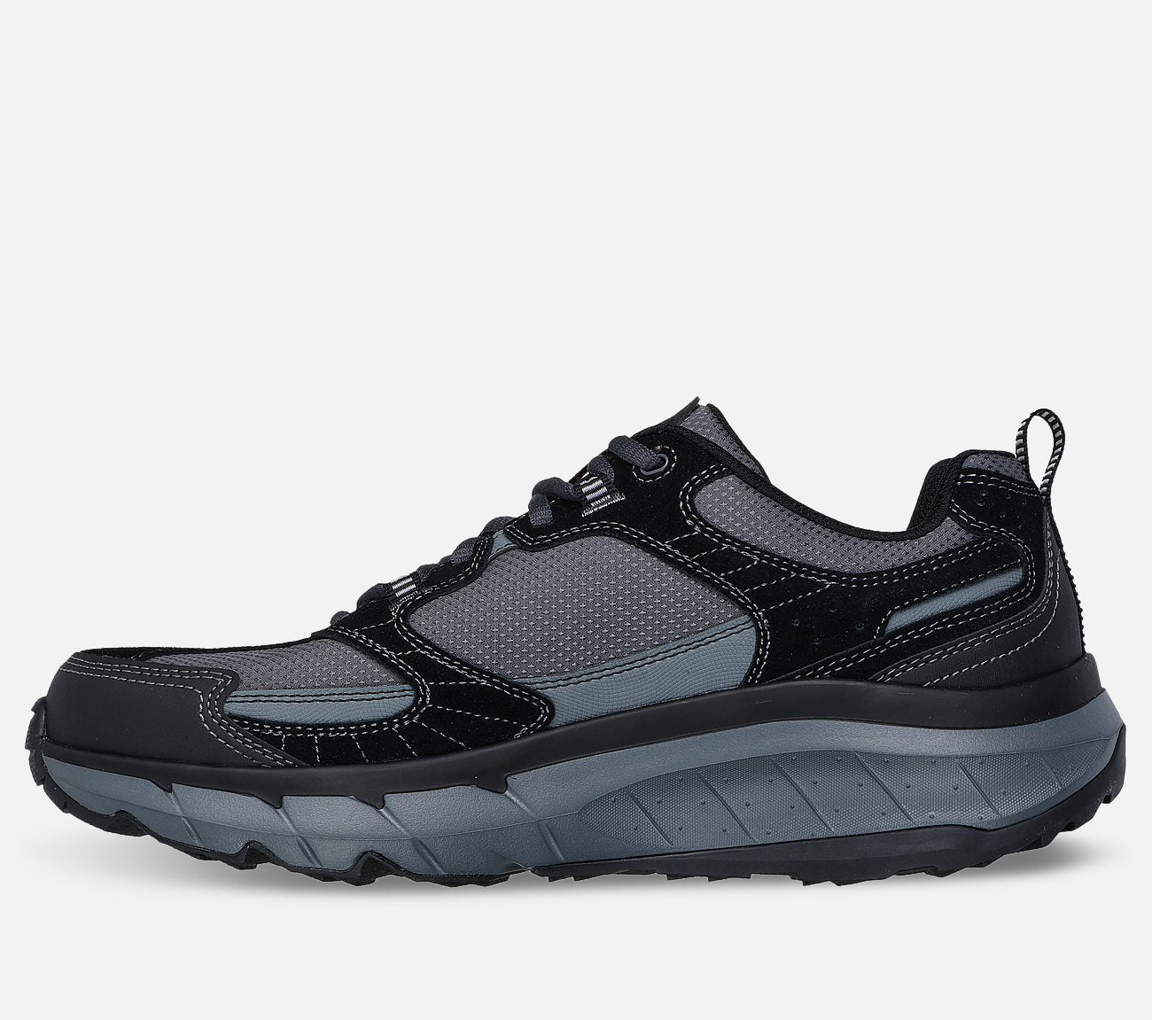 Relaxed Fit: D'Lux Pro Shoe Skechers.se