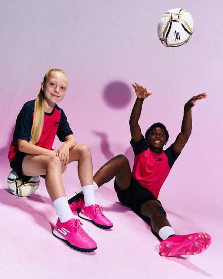 Fotbollsskor för barn