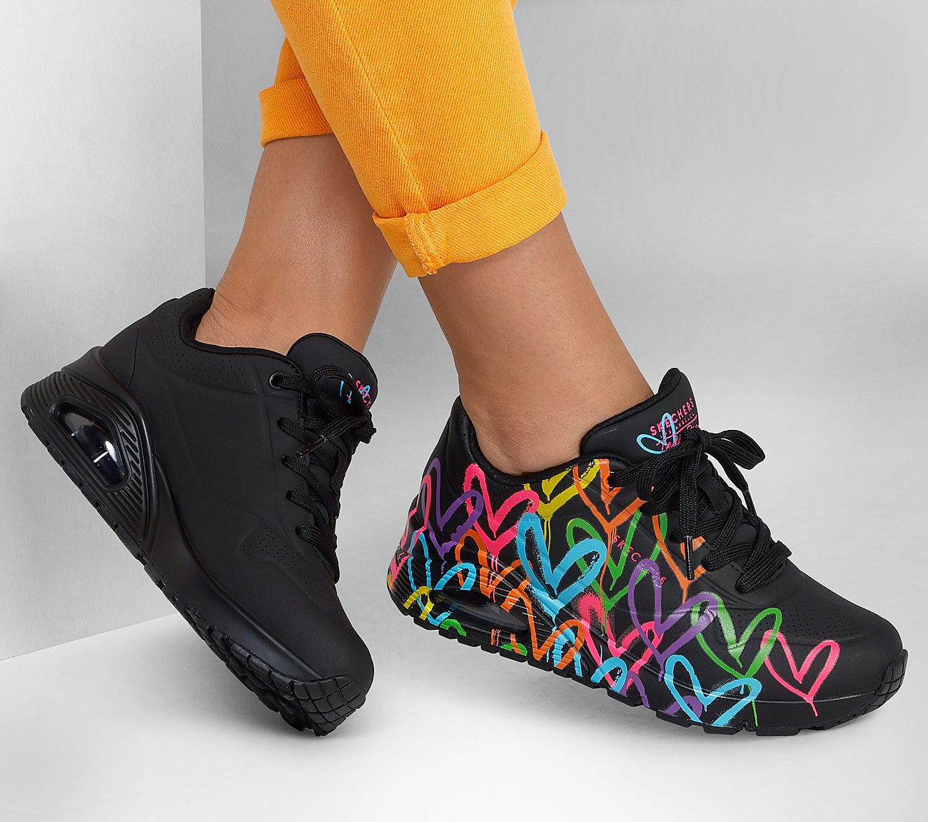 JGoldcrown: UNO - Highlight Love Shoe Skechers