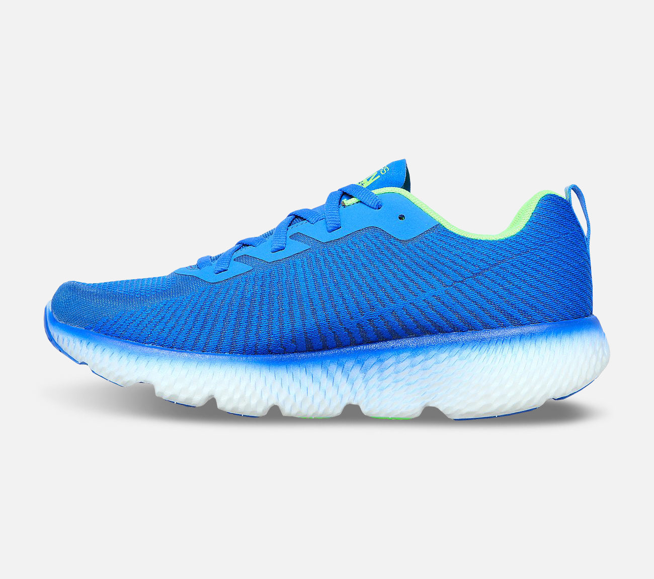 GO RUN Maxroad 4+ Shoe Skechers